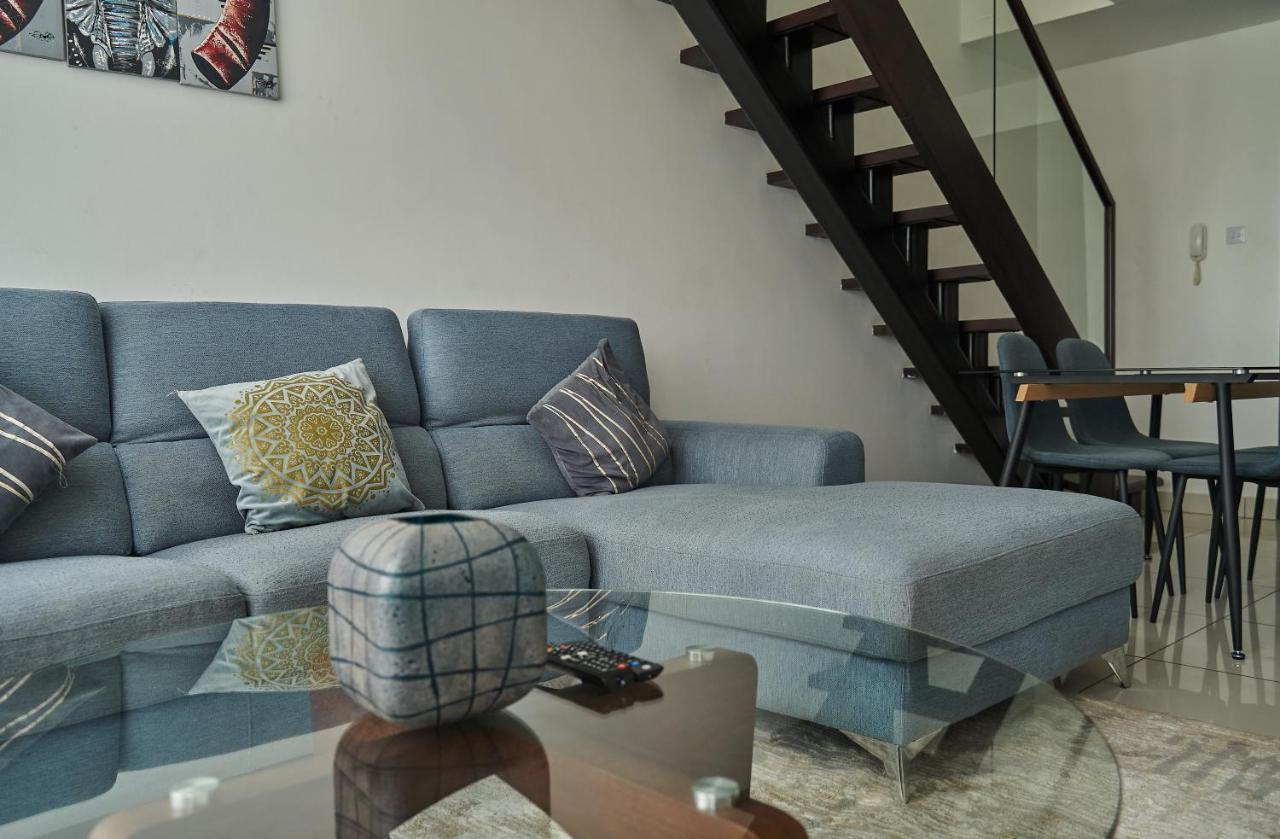 Embassy Gardens Deluxe Apartment อักกรา ภายนอก รูปภาพ