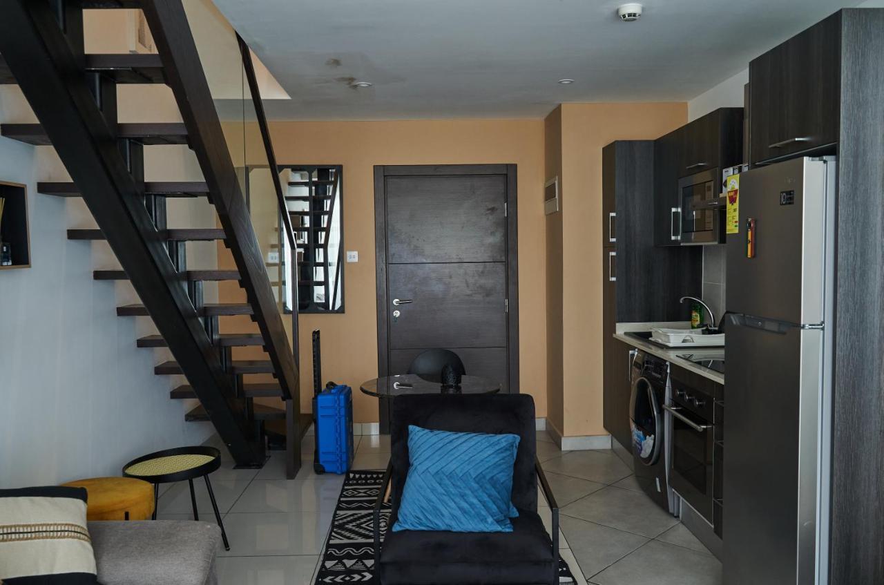 Embassy Gardens Deluxe Apartment อักกรา ภายนอก รูปภาพ