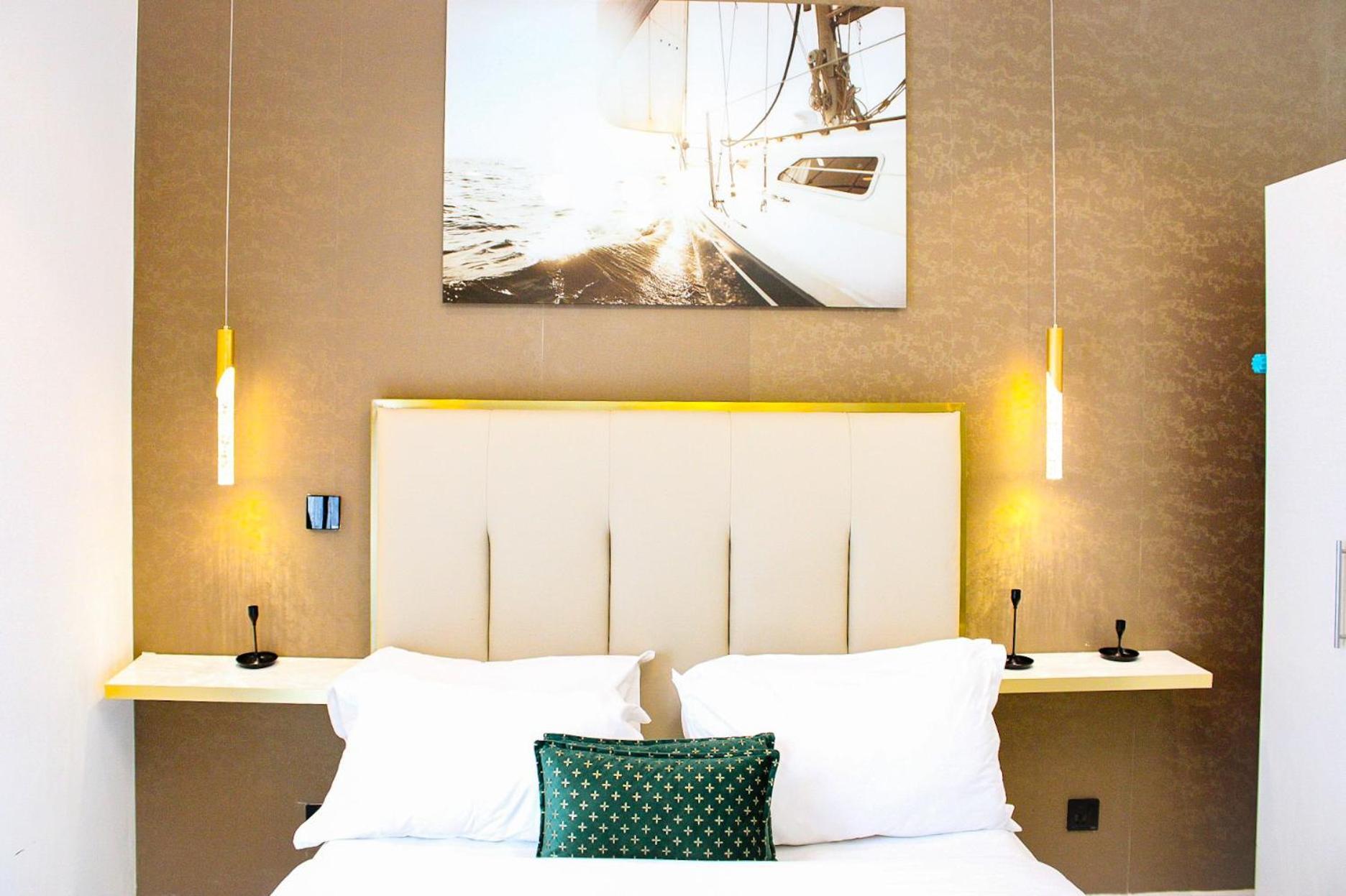 Embassy Gardens Deluxe Apartment อักกรา ภายนอก รูปภาพ